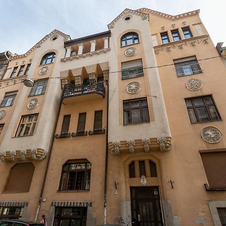D.Five Aradi B Apartment Budapest Exterior photo