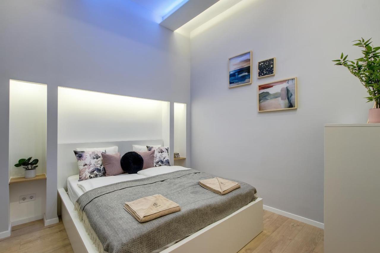 D.Five Aradi B Apartment Budapest Exterior photo
