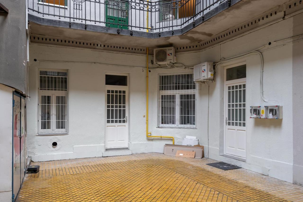 D.Five Aradi B Apartment Budapest Exterior photo